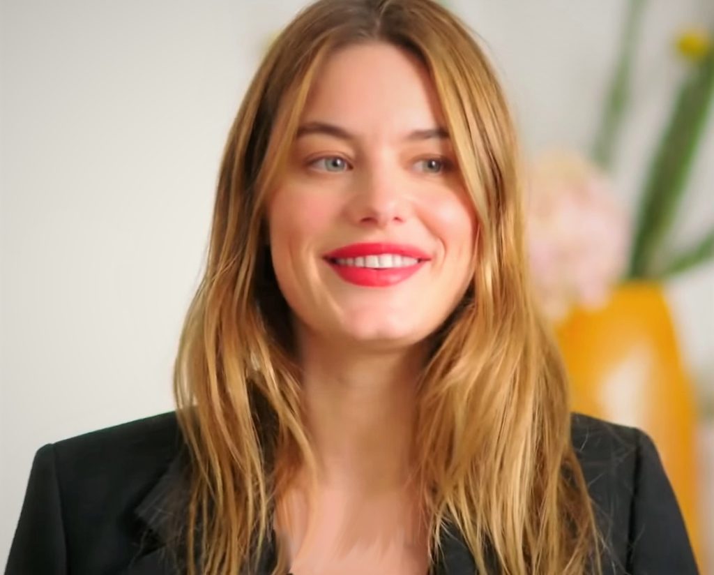 Camille Rowe Net Worth 2024